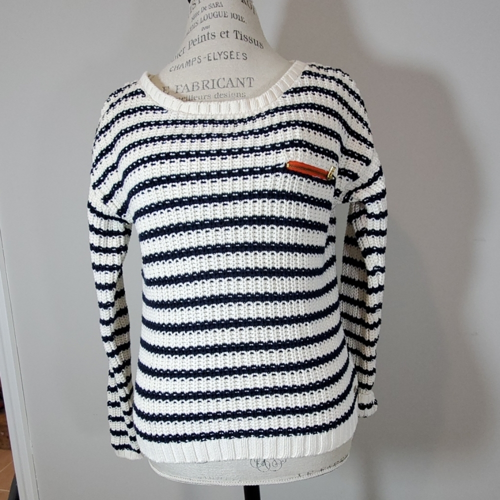 Tommy Hilfiger Womans Pullover Sweater size small